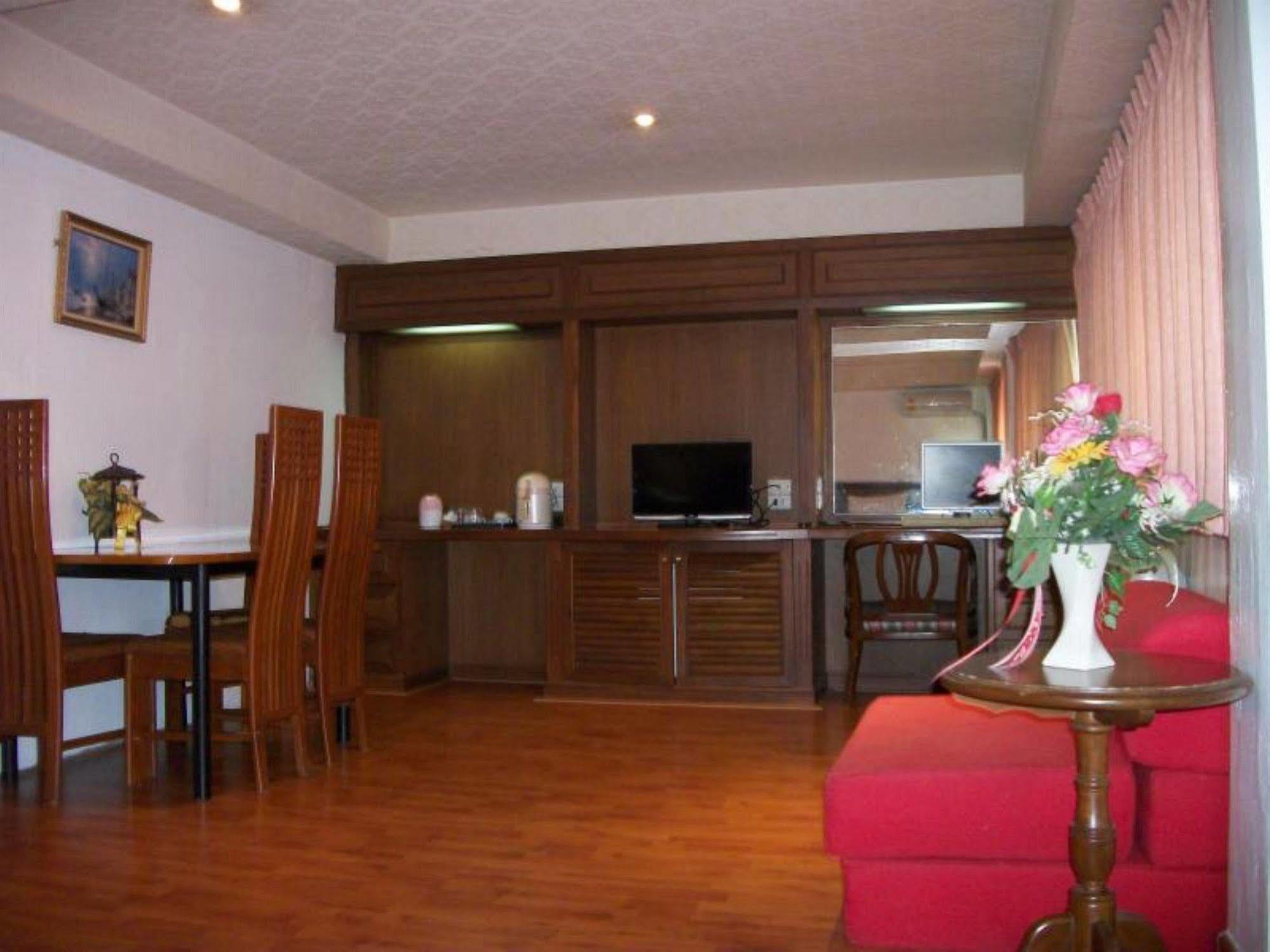 Sawasdee Hotel 콘캔 외부 사진